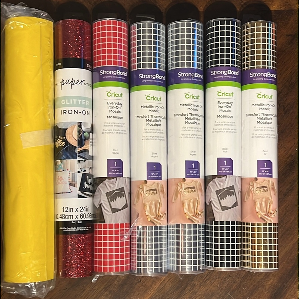 Crafters bundle. Iron on vinyl. All BRAND NEW!